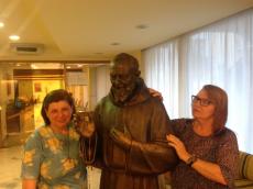 Com Santo Frei Pio, em San Giovani Rotondo.