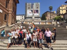 Na Praça de Espanha, em Roma.