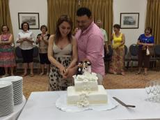 Comemoração do casamento no hotel.