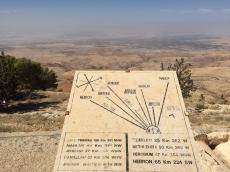 Monte Nebo: onde Moises avistou a Terra Prometida.