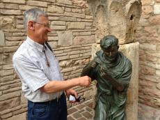 Com São Francisco, em Assis.