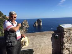 Em Capri.