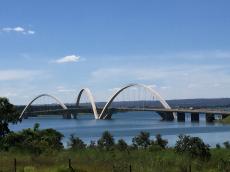 Ponte JK.