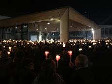 À noite em Fátima, a Procissão das Velas