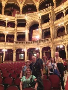 Visitando a Ópera de Budapeste. 