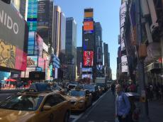 Tchau Times Square