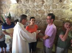 Renovando as Promessas do Matrimônio em Caná da Galiléia 