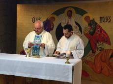 Missa na Capela da Transfiguração.