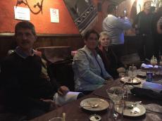 Na noite de jantar com show típico mexicano