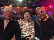 Na noite de jantar com show típico mexicano