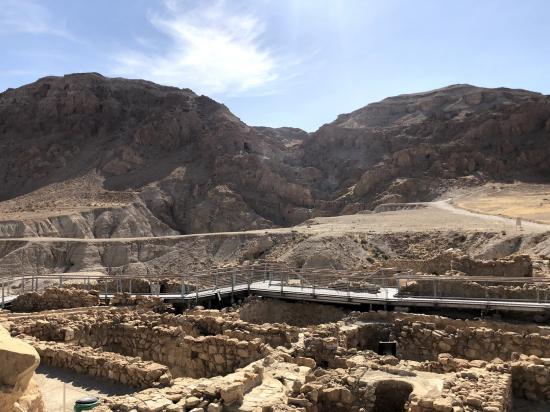 T. Sta – QUMRAN