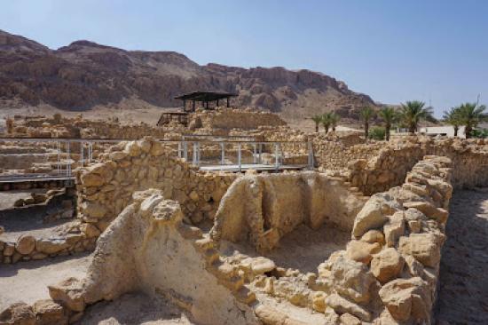T. Sta – QUMRAN